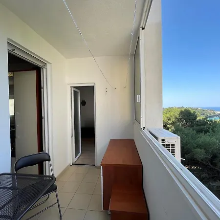 Sea View With 2 Bedroms, Pet Friendly Apartment *
