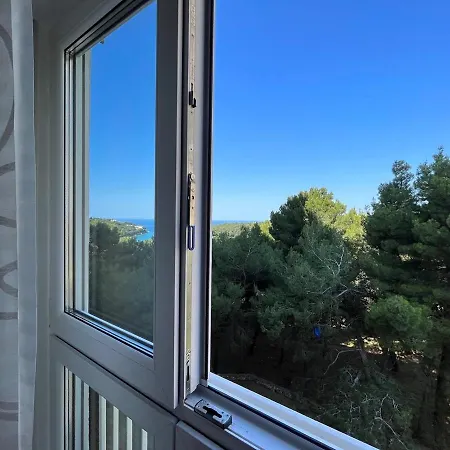 Apartment Sea View With 2 Bedroms, Pet Friendly *